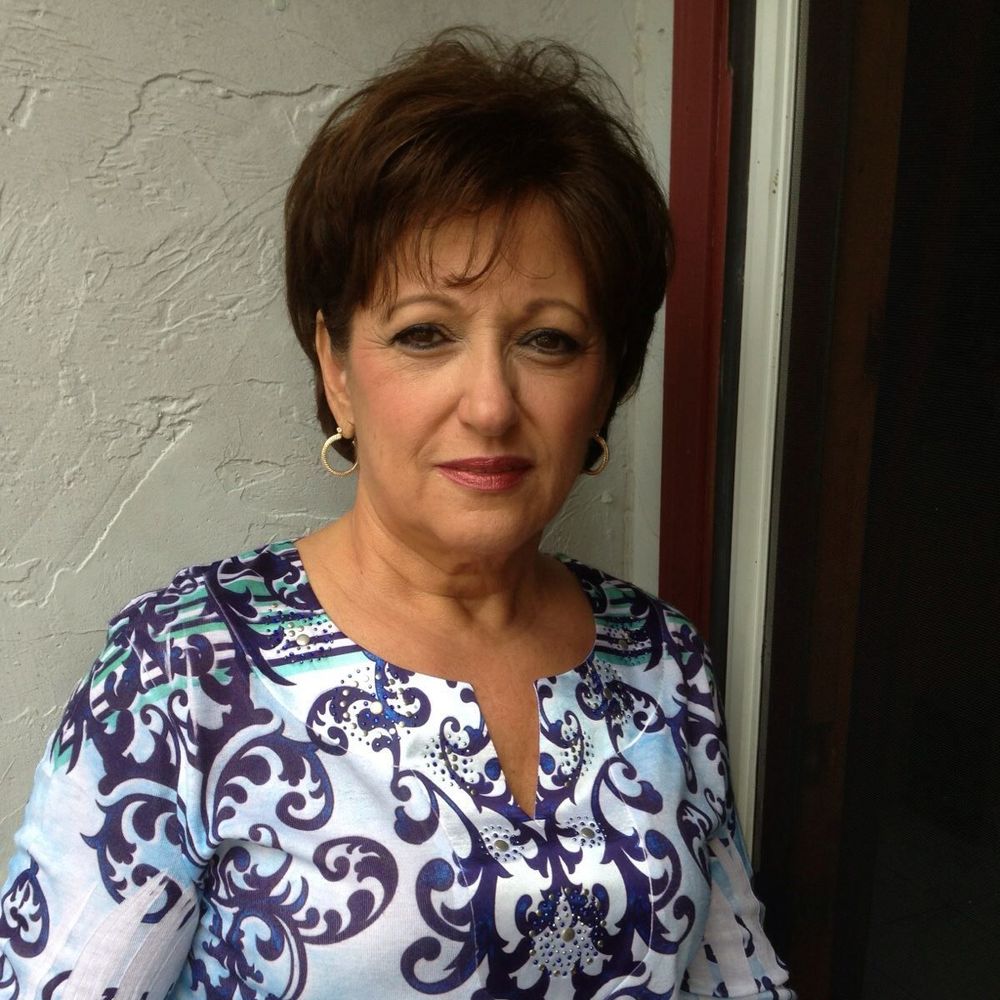 Meet your Posher, Joyce